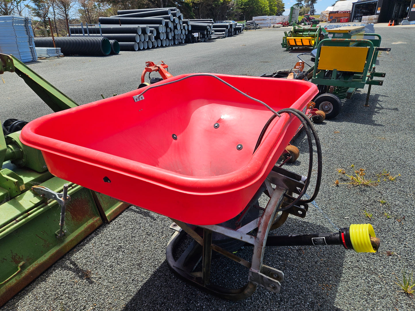 Used 6.753pl  Walco Spreader