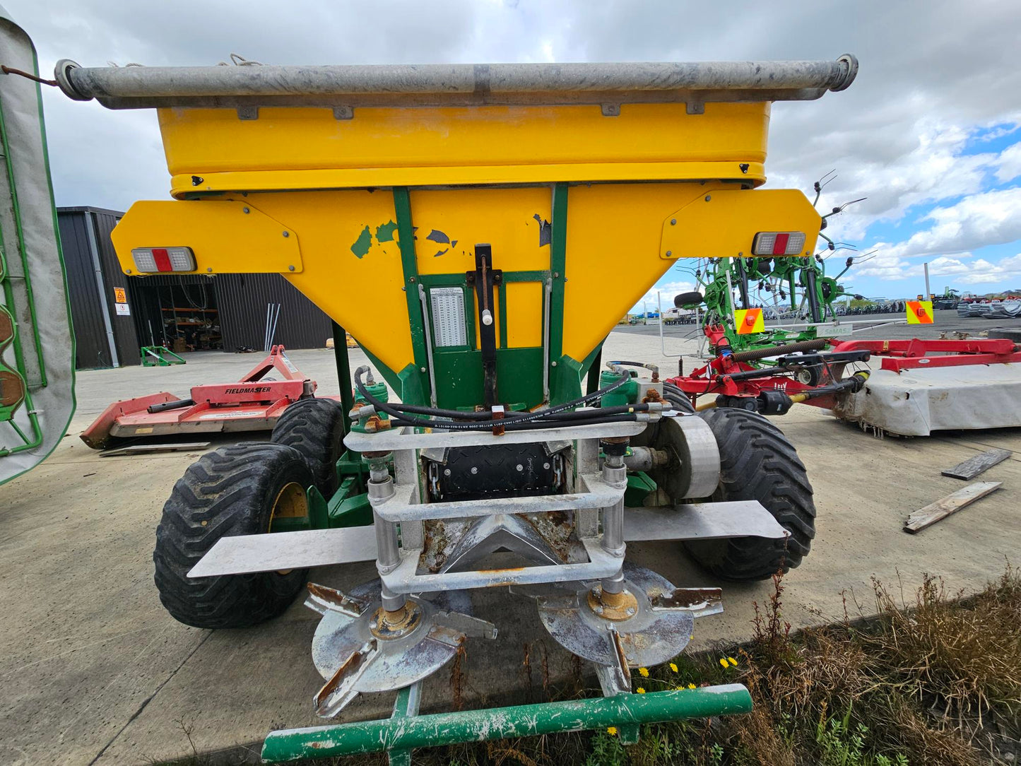 Used 6T Sam Spreader 2017 ($33,000+gst)