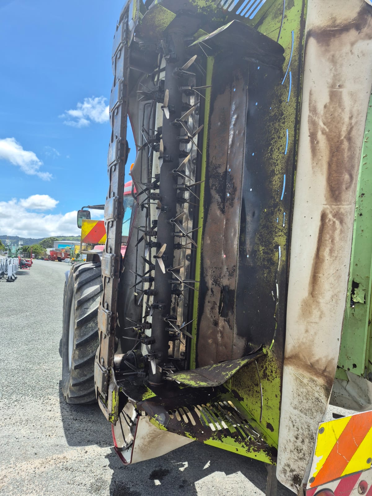 Used 8400 Disco Contour Claas Mower