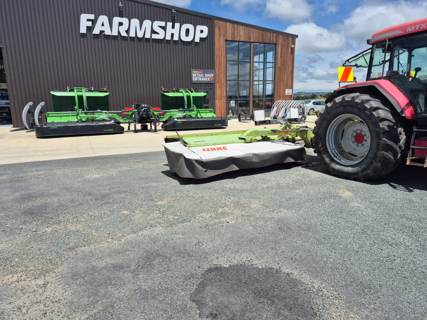 Used 8400 Disco Contour Claas Mower